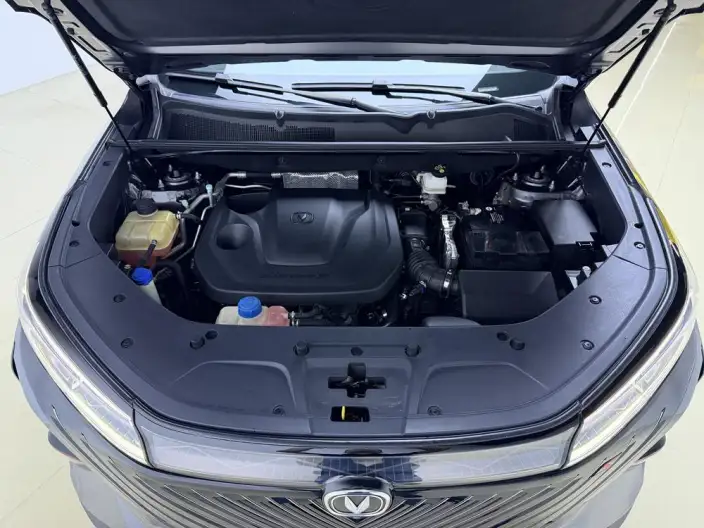 Changan CS75 PLUS 2022 Model Second generation 1.5T Automatic Exclusive Model – фото 10