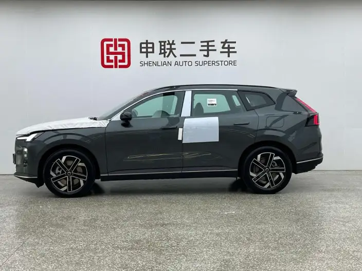 Volvo XC70 2026 Model 4WD Ultra-long Endurance Core – фото 3