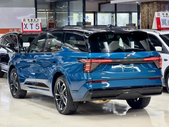 Ford Edge 2025 Model Ford Edge L 2.0T EcoBoost E Hybrid 4WD VII seat ST-Line – фото 3