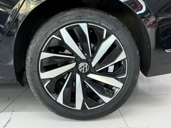 Volkswagen Passat 2023 Model 380TSI Deluxe Edition – фото 7