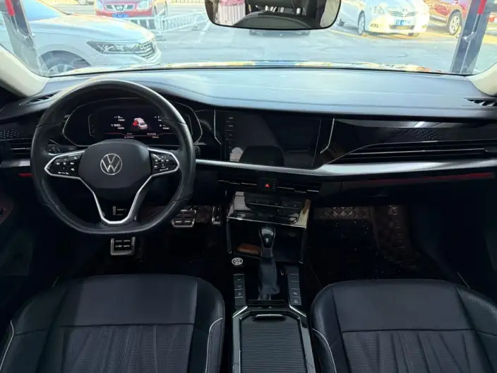 Volkswagen Passat 2023 Model 380TSI Deluxe Edition – фото 9