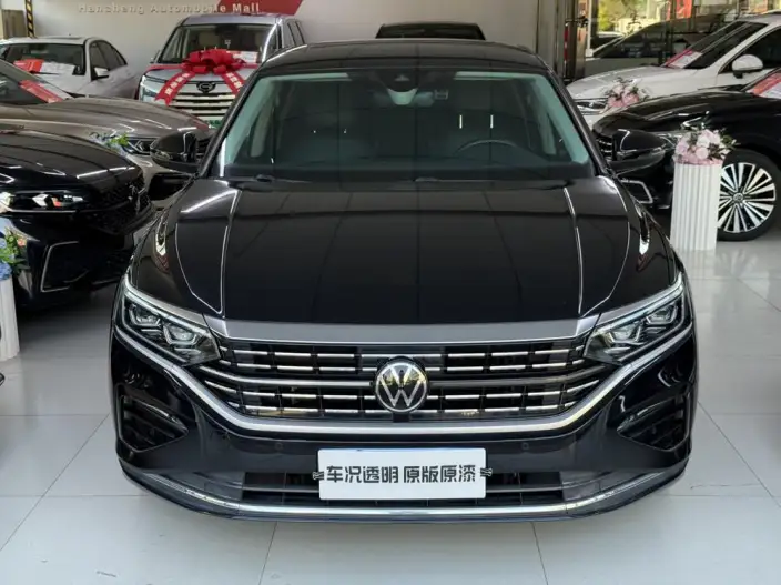 Volkswagen Passat 2022 Model 380TSI Deluxe Edition – фото 2