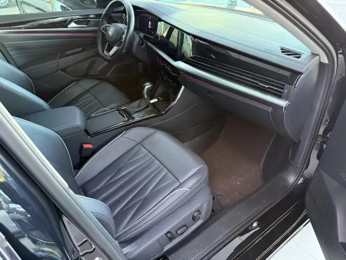 Volkswagen Passat 2022 Model 380TSI Deluxe Edition – фото 8