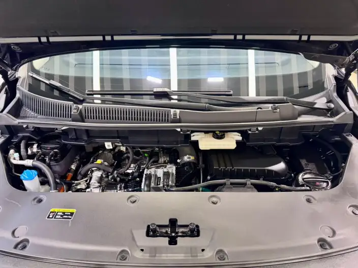 HONGQI HQ9 PHEV 2024 Model 4WD Business Edition – фото 8