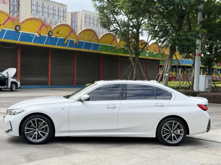 BMW 3 Series 2023 Model 325Li M Sports Night Set – фото 3