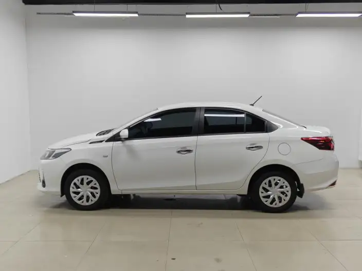 Toyota Vios 2022 Model 1.5L CVT 20th Anniversary Memorial Edition – фото 4