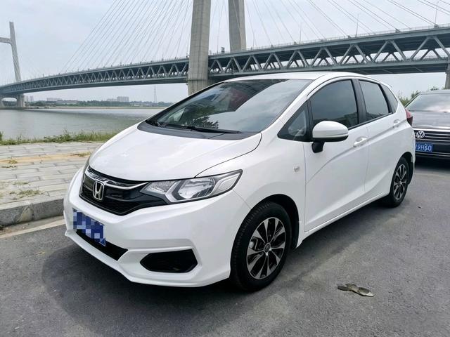 Honda Fit 2018 1.5L CVT Comfort – фото 1