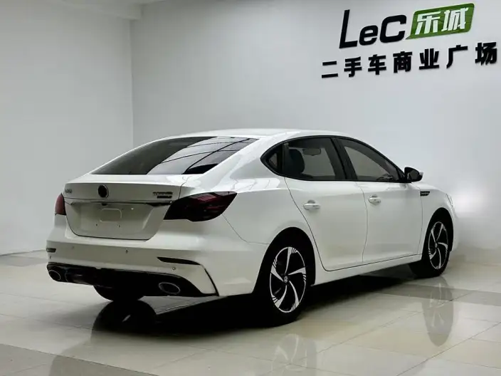 MG6 2021 Model 1.5T Automatic Trendy Edition – фото 6
