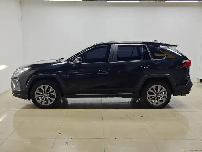 Toyota Wildlander 2023 Model 2.0L 2WD Leading version – фото 4