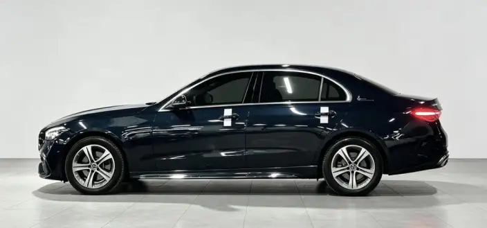 Mercedes-Benz C-Class 2022 Model Facelift C 200 L Sports Edition – фото 4