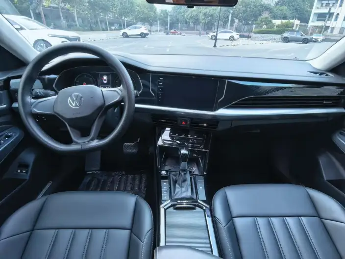 Volkswagen Passat PHEV 2022 Model 430PHEV Hybrid Business Edition – фото 7