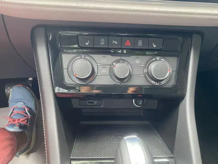 Jetta VS7 2023 Model 280TSI Automatic Yuexiang Edition – фото 9