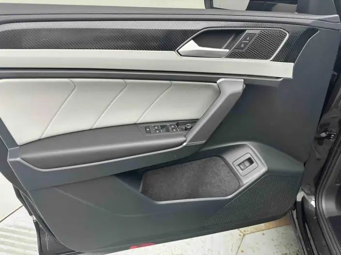Volkswagen Tayron 2023 Model 280TSI 2WD Luxury Plus Advanced version – фото 9