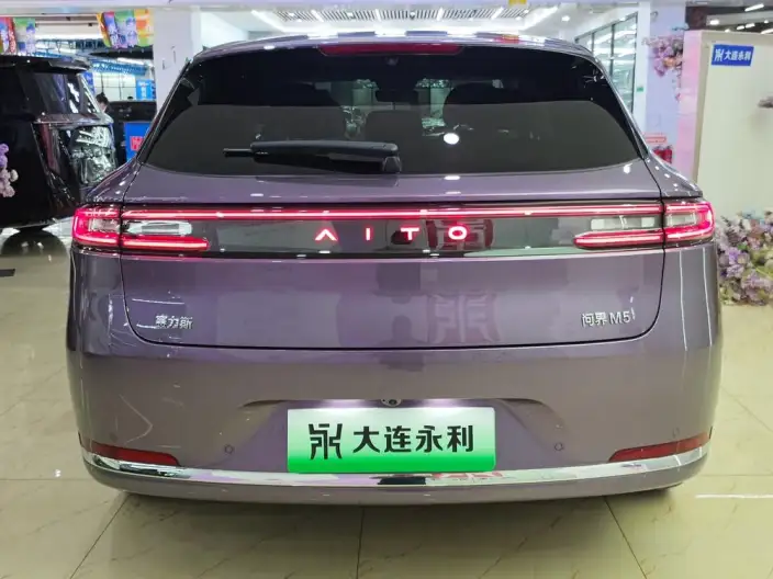 Aito M5 2025 Model Extended Range Ultra 4WD Edition – фото 5