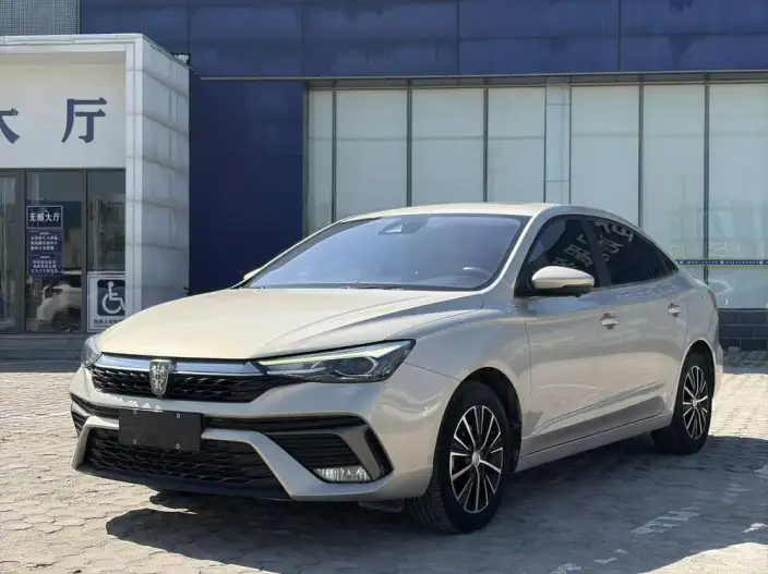 Roewe i5 2021 Model 1.5L CVT Diamond Edition – фото 1