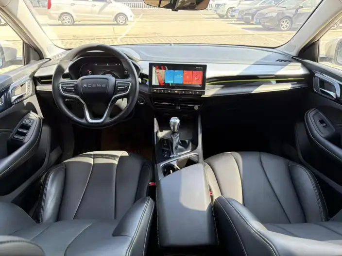 Roewe i5 2021 Model 1.5L CVT Diamond Edition – фото 6