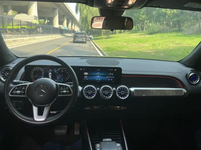 Mercedes-Benz GLB 2022 Model GLB 220 Dynamic Model – фото 7