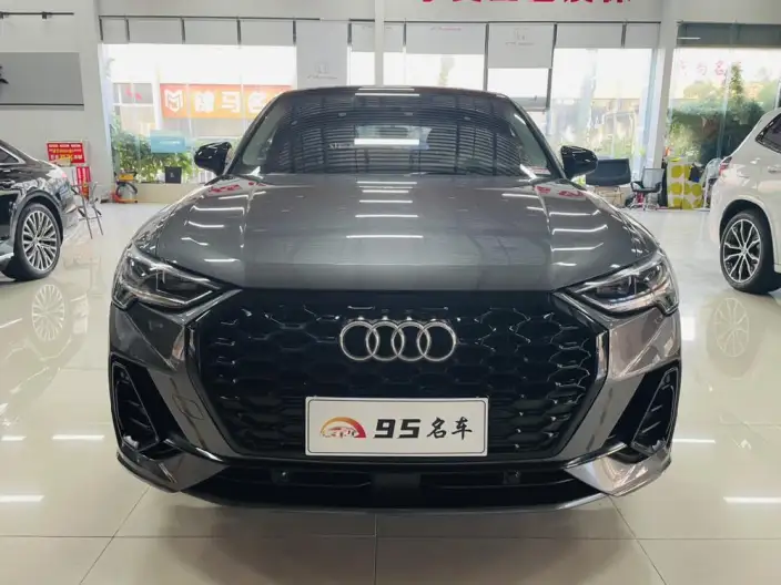 AUDI Q3 Sportback 2023 Model 40 TFSI Fashion Model – фото 2