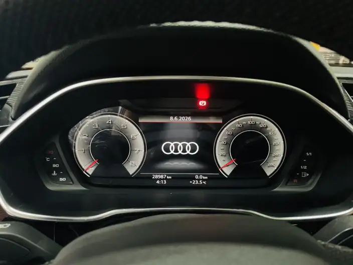 AUDI Q3 Sportback 2023 Model 40 TFSI Fashion Model – фото 9