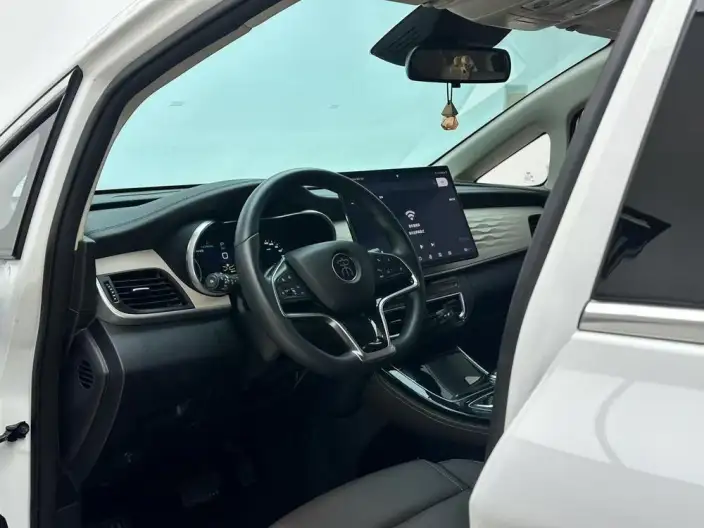 BYD Song MAX DM 2022 Model DM-i 105KM Executive Edition – фото 10