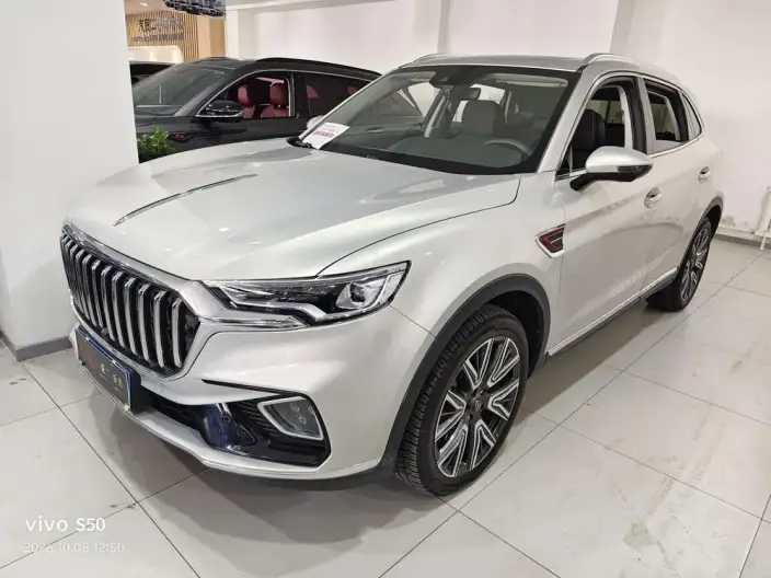 Hongqi HS5 2022 Model Facelift 2.0T Smart Flag Enjoy 4WD Edition – фото 1