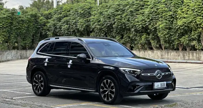 Mercedes-Benz GLC 2023 Model GLC 260 L 4MATIC Luxury Model 5 seat – фото 3