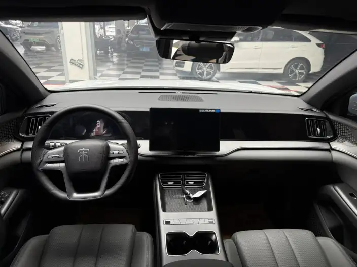 BYD Song Pro DM 2026 Model DM-i 133KM Enterprising Model – фото 8