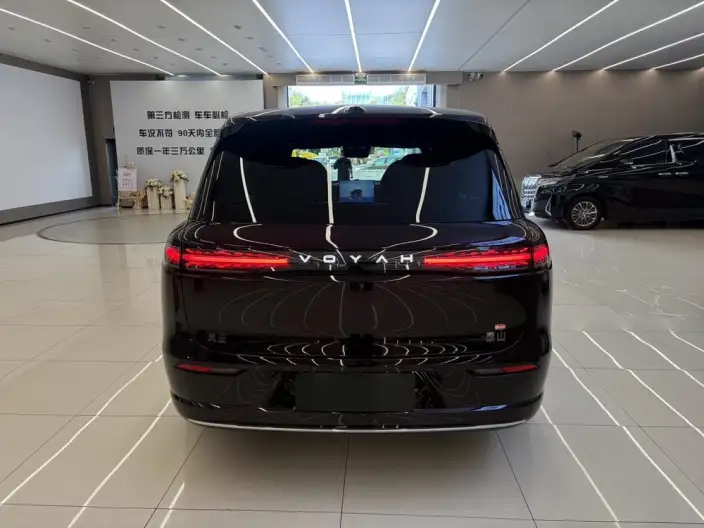 Voyah Taishan P HEV 2026 Model Max+ Edition – фото 5