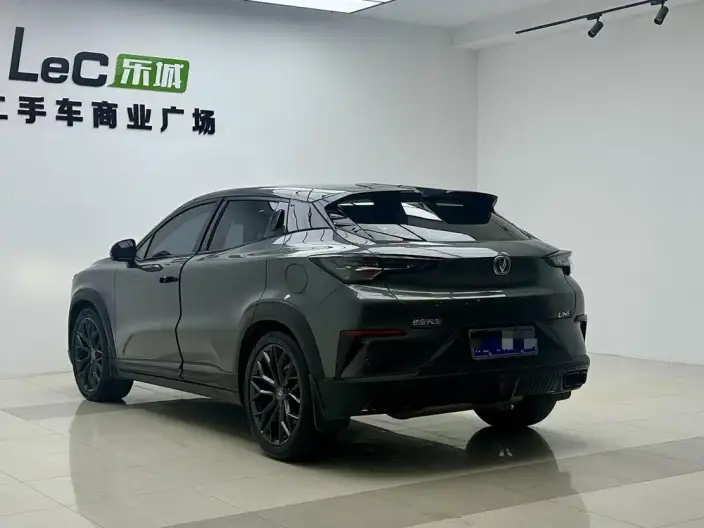 Changan UNI-T 2022 Model 2.0T Pilot Model – фото 4