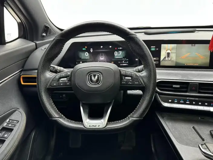 Changan UNI-T 2022 Model 2.0T Pilot Model – фото 10