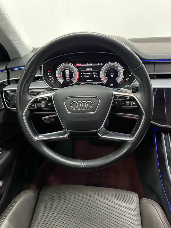 Audi A8 2022 Model A8L 50 TFSI quattro Comfort Model Collector Edition Edition – фото 10