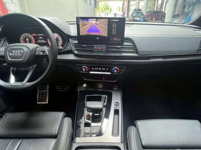 Audi Q5L 2023 Model 40T Luxury Dynamic Model – фото 8