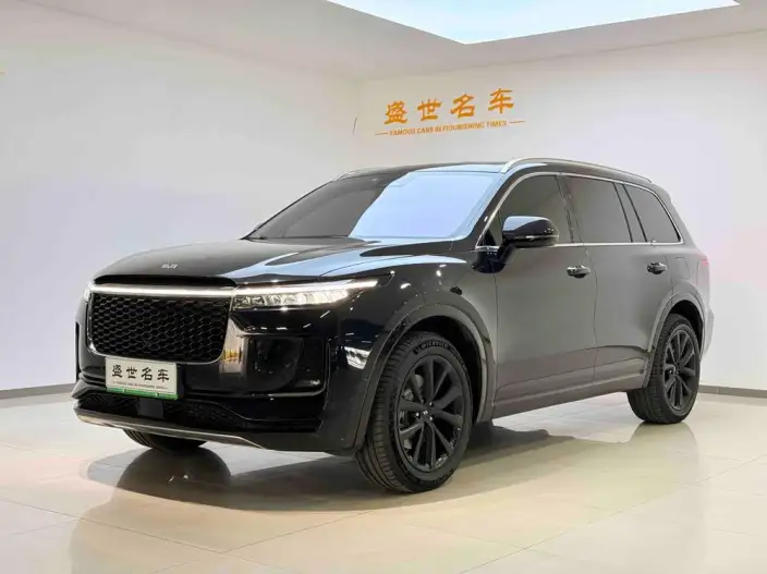 Li Auto ONE 2021 Model Extended Range 6 seat Edition – фото 1