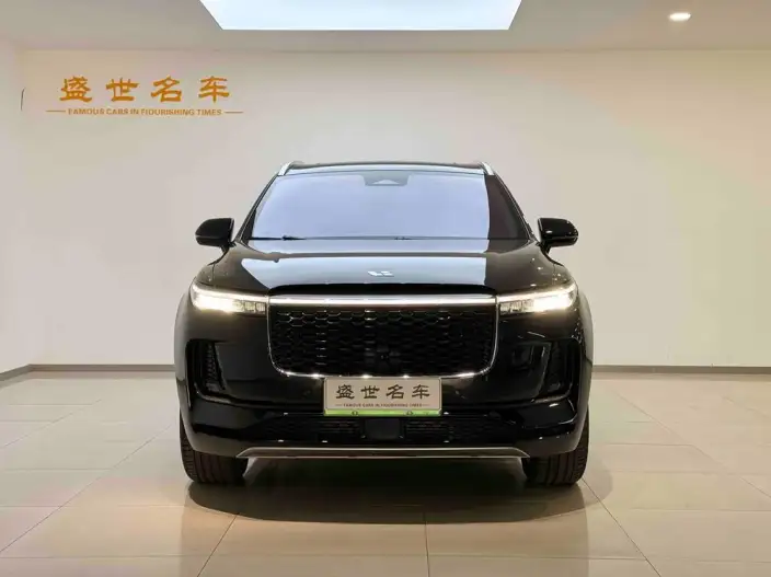 Li Auto ONE 2021 Model Extended Range 6 seat Edition – фото 2