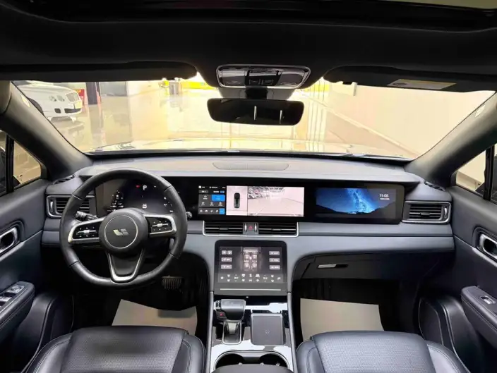 Li Auto ONE 2021 Model Extended Range 6 seat Edition – фото 9