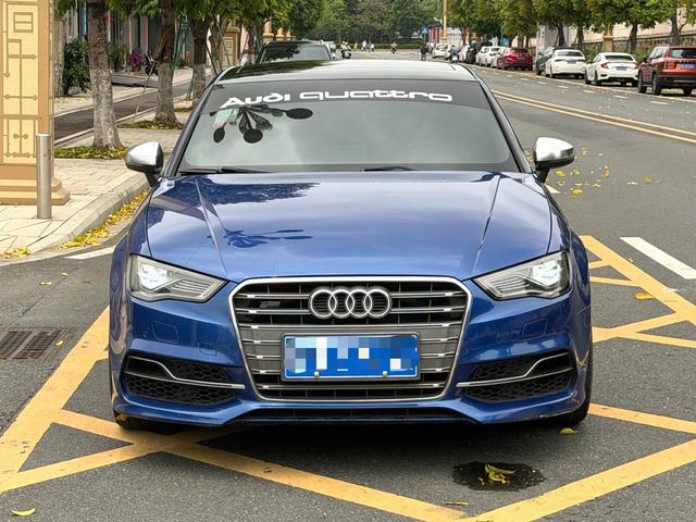 Audi S3 2015 модификация S3 2.0T Limousine – фото 3