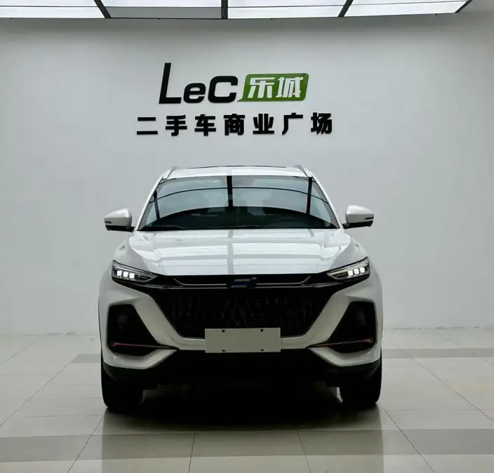 Changan Auchan X7 PLUS 2022 Model 1.5T Automatic Blue Whale Edition Exclusive Model – фото 2