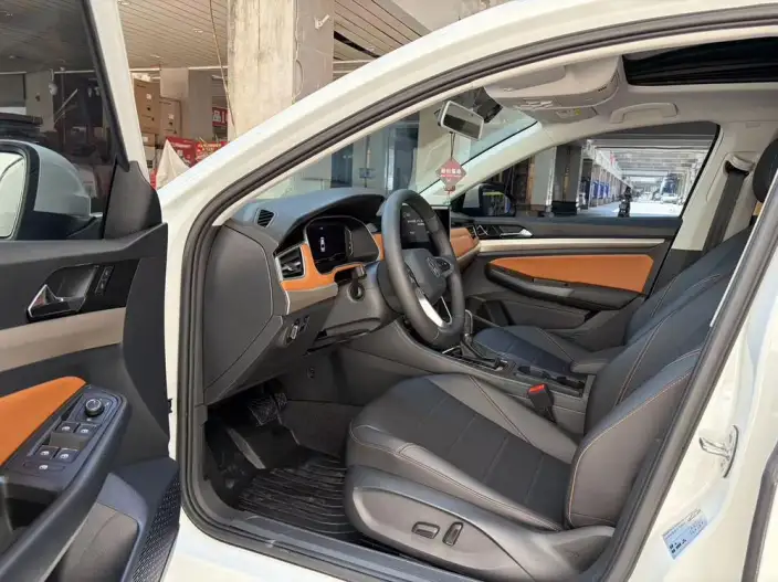 Volkswagen Bora 2024 Model 200TSI DSG Zhixing PRO Edition – фото 9