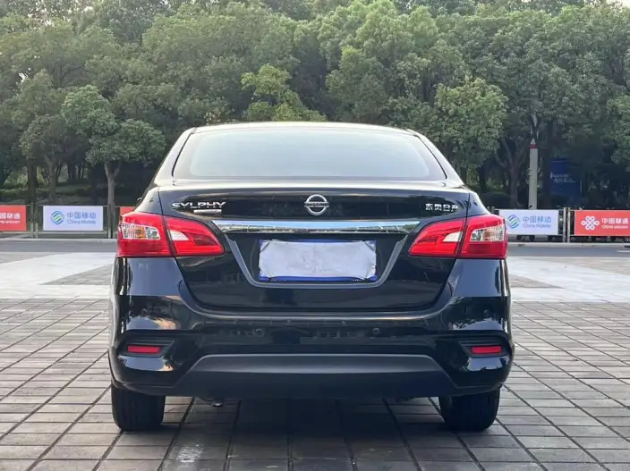 Nissan Sylphy 2021 Model Classic 1.6 XL CVT Deluxe Edition – фото 5