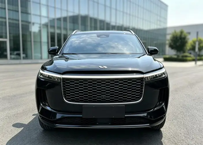 Li Auto ONE 2021 Model Extended Range 6 seat Edition – фото 2