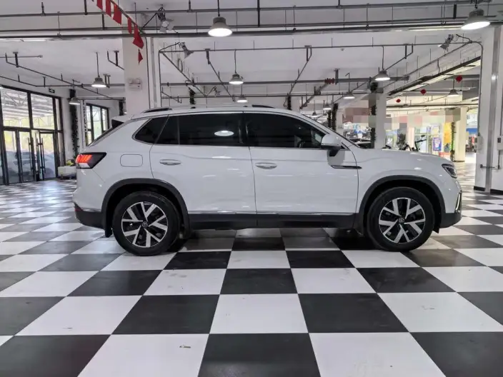 Volkswagen Tayron 2023 Model 280TSI 2WD Luxury Plus Advanced version – фото 7
