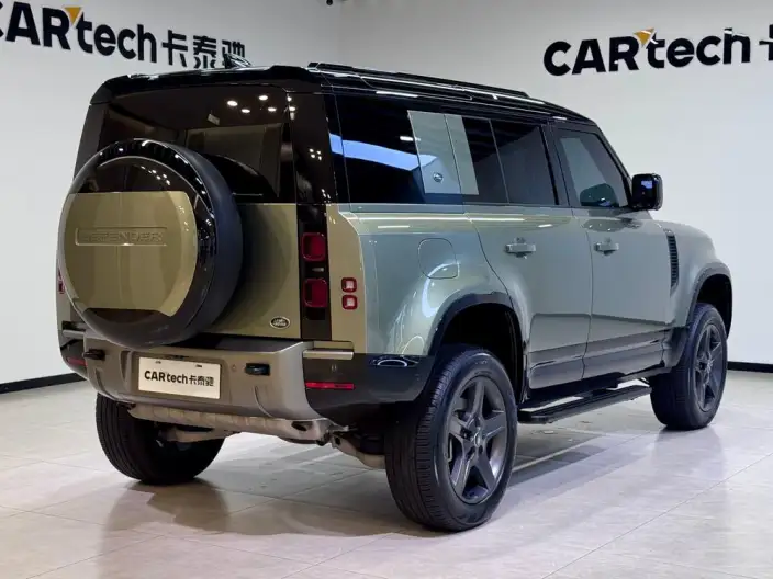 Land Rover Defender 2024 Model 110 3.0T P400 X-Dynamic HSE – фото 6