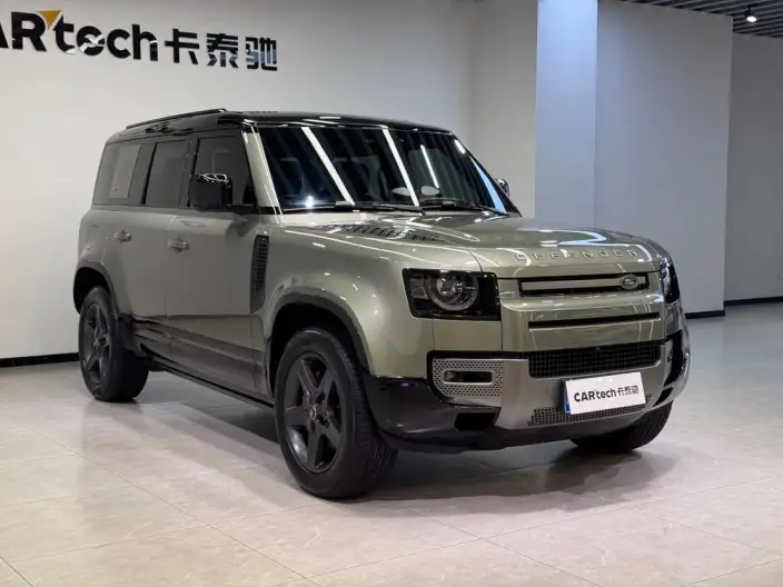 Land Rover Defender 2024 Model 110 3.0T P400 X-Dynamic HSE – фото 3