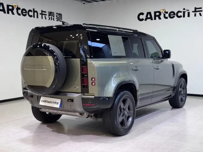 Land Rover Defender 2024 Model 110 3.0T P400 X-Dynamic HSE – фото 7