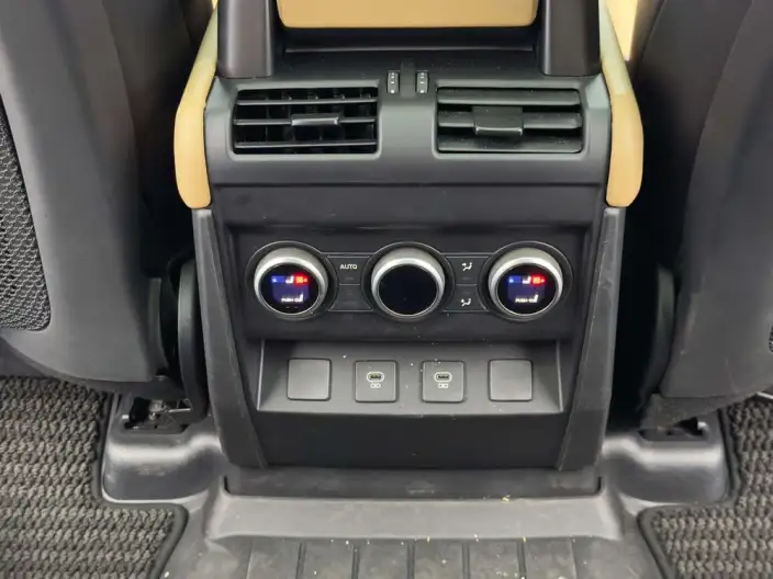 Land Rover Defender 2025 Model 110 3.0T P400 HSE X-Dynamic – фото 7