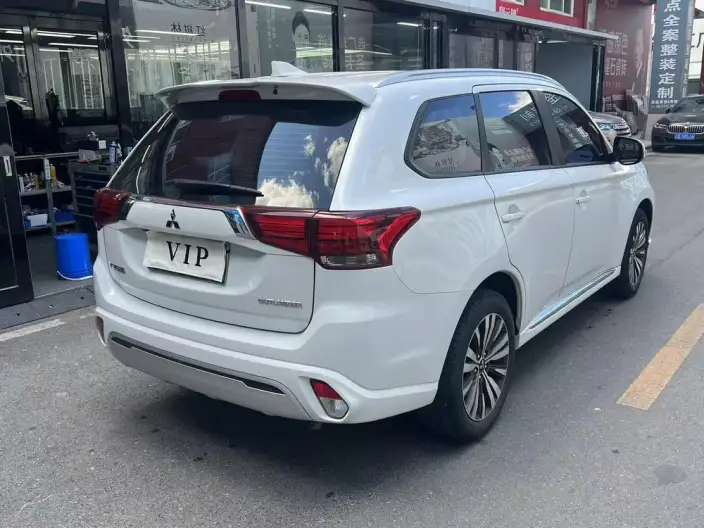 Mitsubishi Outlander 2021 Model Facelift 2.0L 2WD Smooth Ride Edition 5 seat – фото 6
