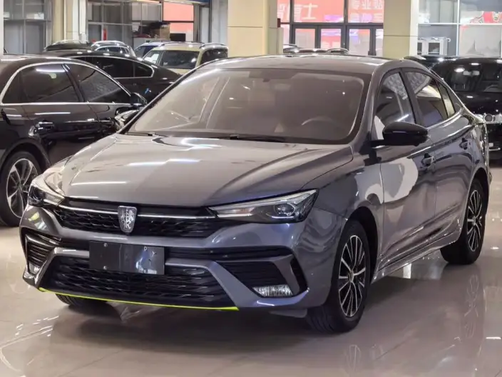 Roewe i5 2021 Model 1.5L CVT Diamond Edition – фото 1