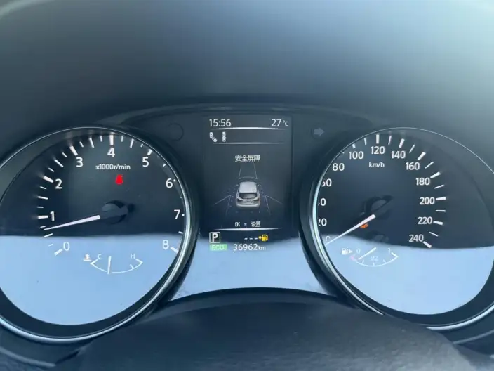 Nissan Qashqai 2022 Model 2.0L XV Prem. Deluxe Edition – фото 10
