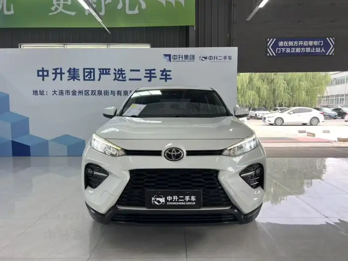 Toyota Wildlander 2022 Model 2.0L 2WD Deluxe Edition – фото 2