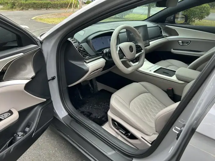 BYD Han DM 2025 Model Long Battery Life Pro Smart Driving Edition DM-i 245KM Noble Model – фото 8